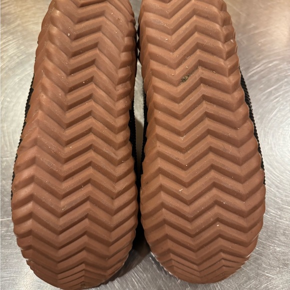 Sorel Ankle Boots in Gray, Black, and Tan - Picture 6 of 7